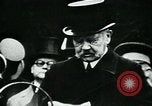 Image président Paul von Hindenburg s'adresse à la foule Allemagne, 1925, de la seconde 29 séquences d'archives historiques vidéo 65675055494