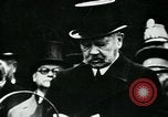 Image président Paul von Hindenburg s'adresse à la foule Allemagne, 1925, de la seconde 37 séquences d'archives historiques vidéo 65675055494