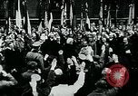 Image Paul von Hindenburg avec Hitler en voiture ouverte Berlin Allemagne, 1933, de la seconde 34 séquences d'archives historiques vidéo 65675055498