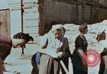 Immagine di La brigata della benna Berlino Germania, 1945, secondo 23 filmato di repertorio 65675055504