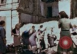 Immagine di La brigata della benna Berlino Germania, 1945, secondo 25 filmato di repertorio 65675055504