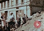 Immagine di La brigata della benna Berlino Germania, 1945, secondo 62 filmato di repertorio 65675055504
