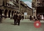 Immagine di Civili tedesco Berlino Germania, 1945, secondo 3 filmato di repertorio 65675055518