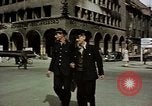 Immagine di Civili tedesco Berlino Germania, 1945, secondo 6 filmato di repertorio 65675055518