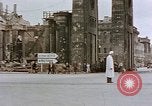 Immagine di Poliziotti tedeschi marzo Berlino Germania, 1945, secondo 4 filmato di repertorio 65675055524