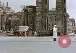 Immagine di Poliziotti tedeschi marzo Berlino Germania, 1945, secondo 8 filmato di repertorio 65675055524