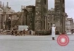 Immagine di Poliziotti tedeschi marzo Berlino Germania, 1945, secondo 9 filmato di repertorio 65675055524