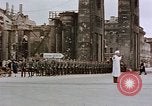Immagine di Poliziotti tedeschi marzo Berlino Germania, 1945, secondo 21 filmato di repertorio 65675055524