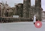 Immagine di Poliziotti tedeschi marzo Berlino Germania, 1945, secondo 28 filmato di repertorio 65675055524