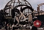 Immagine di Bomba ha danneggiato la stazione ferroviaria Berlino Germania, 1945, secondo 48 filmato di repertorio 65675055526