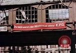 Immagine di Bomba ha danneggiato la stazione ferroviaria Berlino Germania, 1945, secondo 55 filmato di repertorio 65675055526
