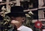 Immagine di Antico tedesco civili Berlino Germania, 1945, secondo 4 filmato di repertorio 65675055527