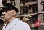 Immagine di Antico tedesco civili Berlino Germania, 1945, secondo 16 filmato di repertorio 65675055527