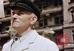 Immagine di Antico tedesco civili Berlino Germania, 1945, secondo 22 filmato di repertorio 65675055527