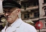 Immagine di Antico tedesco civili Berlino Germania, 1945, secondo 30 filmato di repertorio 65675055527