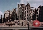 Immagine di Civili tedesco Berlino Germania, 1945, secondo 22 filmato di repertorio 65675055528
