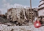 Immagine di Civili tedesco Berlino Germania, 1945, secondo 42 filmato di repertorio 65675055528