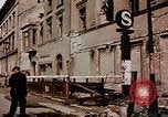 Immagine di Segno di strada Unter Den Linden Berlino Germania, 1945, secondo 28 filmato di repertorio 65675055529