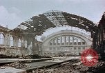 Immagine di Danni di bomba Berlino Germania Anhalter Bahnhof station, 1945, secondo 9 filmato di repertorio 65675055531