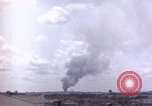 Standbild Hubschrauber UB-1H Saigon Vietnam, 1968, aus Sekunde 53 historischem Filmmaterial Videoclip 65675055535
