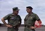 Standbild stellvertretender Verteidigungsminister David Packard Vietnam, 1969, aus Sekunde 11 historischem Filmmaterial Videoclip 65675055536