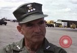 Standbild stellvertretender Verteidigungsminister David Packard Vietnam, 1969, aus Sekunde 23 historischem Filmmaterial Videoclip 65675055536