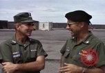 Standbild stellvertretender Verteidigungsminister David Packard Vietnam, 1969, aus Sekunde 26 historischem Filmmaterial Videoclip 65675055536