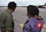 Standbild stellvertretender Verteidigungsminister David Packard Vietnam, 1969, aus Sekunde 33 historischem Filmmaterial Videoclip 65675055536