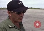 Standbild stellvertretender Verteidigungsminister David Packard Vietnam, 1969, aus Sekunde 38 historischem Filmmaterial Videoclip 65675055536