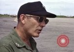 Standbild stellvertretender Verteidigungsminister David Packard Vietnam, 1969, aus Sekunde 42 historischem Filmmaterial Videoclip 65675055536