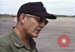 Standbild stellvertretender Verteidigungsminister David Packard Vietnam, 1969, aus Sekunde 43 historischem Filmmaterial Videoclip 65675055536