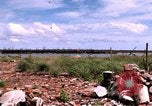Immagine di Complesso di chiatta Il Vietnam Cua Lon River, 1969, secondo 10 filmato di repertorio 65675055540