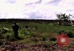 Immagine di Complesso di chiatta Il Vietnam Cua Lon River, 1969, secondo 27 filmato di repertorio 65675055540