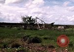 Immagine di Complesso di chiatta Il Vietnam Cua Lon River, 1969, secondo 32 filmato di repertorio 65675055540