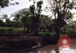 Image Bateau de patrouille River PBR dans la guerre de Vietnam Vietnam Vinh Te Canal, 1969, de la seconde 49 séquences d'archives historiques vidéo 65675055544