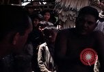 Immagine di Agente di pattuglia Ennis Il Vietnam Vinh Te Canal, 1969, secondo 6 filmato di repertorio 65675055545