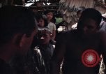 Immagine di Agente di pattuglia Ennis Il Vietnam Vinh Te Canal, 1969, secondo 10 filmato di repertorio 65675055545