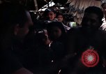 Immagine di Agente di pattuglia Ennis Il Vietnam Vinh Te Canal, 1969, secondo 28 filmato di repertorio 65675055545