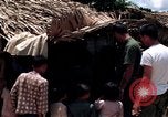 Immagine di Agente di pattuglia Ennis Il Vietnam Vinh Te Canal, 1969, secondo 54 filmato di repertorio 65675055545