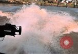 Immagine di Imbarcazione di pattuglia marinai di Fiume Il Vietnam Binh Thuy Air Base, 1967, secondo 28 filmato di repertorio 65675055546