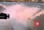 Immagine di Imbarcazione di pattuglia marinai di Fiume Il Vietnam Binh Thuy Air Base, 1967, secondo 32 filmato di repertorio 65675055546