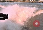 Immagine di Imbarcazione di pattuglia marinai di Fiume Il Vietnam Binh Thuy Air Base, 1967, secondo 33 filmato di repertorio 65675055546