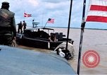 Immagine di Imbarcazione di pattuglia marinai di Fiume Il Vietnam Binh Thuy Air Base, 1967, secondo 5 filmato di repertorio 65675055547