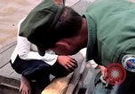 Immagine di Imbarcazione di pattuglia marinai di Fiume Il Vietnam Binh Thuy Air Base, 1967, secondo 42 filmato di repertorio 65675055547