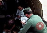 Immagine di Imbarcazione di pattuglia marinai di Fiume Il Vietnam Binh Thuy Air Base, 1967, secondo 54 filmato di repertorio 65675055547