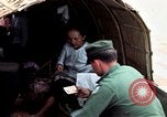 Immagine di Imbarcazione di pattuglia marinai di Fiume Il Vietnam Binh Thuy Air Base, 1967, secondo 58 filmato di repertorio 65675055547