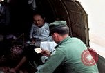 Immagine di Imbarcazione di pattuglia marinai di Fiume Il Vietnam Binh Thuy Air Base, 1967, secondo 60 filmato di repertorio 65675055547
