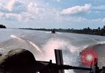 Standbild Machine Gunner Vietnam, 1967, aus Sekunde 26 historischem Filmmaterial Videoclip 65675055548