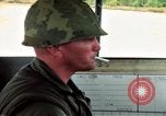 Standbild Machine Gunner Vietnam, 1967, aus Sekunde 50 historischem Filmmaterial Videoclip 65675055548