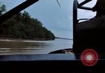 Standbild crewman Vietnam, 1967, aus Sekunde 17 historischem Filmmaterial Videoclip 65675055549